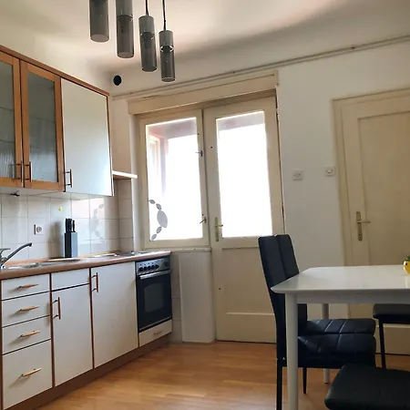 Pensionat Alher Apartma