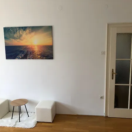 Alher Apartma 3*